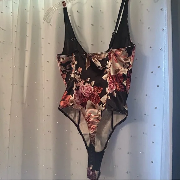 Bodysuit Thong Style FOREVER 21 - Picture 8 of 10